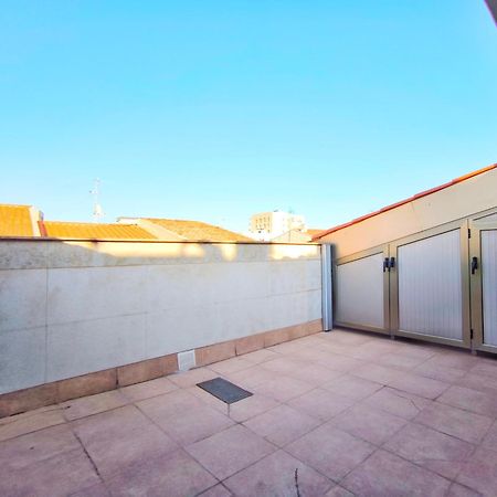 Moderno Apartamento Duplex En Terrassa Centro Eksteriør billede